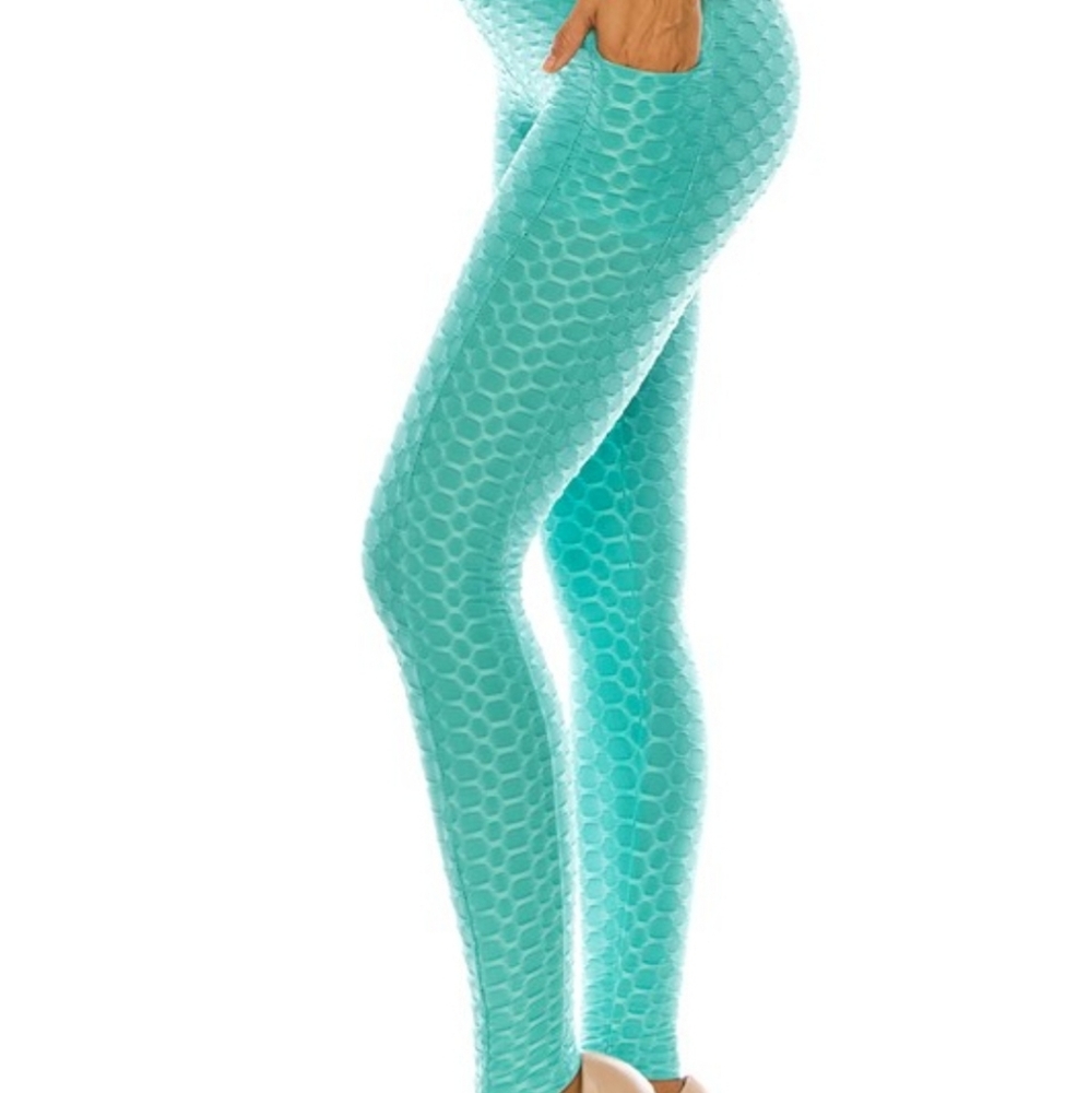 Scrunched fashion Brazilian leggings